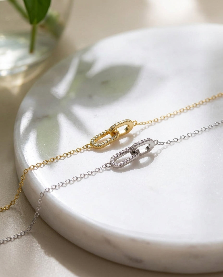 Celyssa Interlocking Geometric Necklace