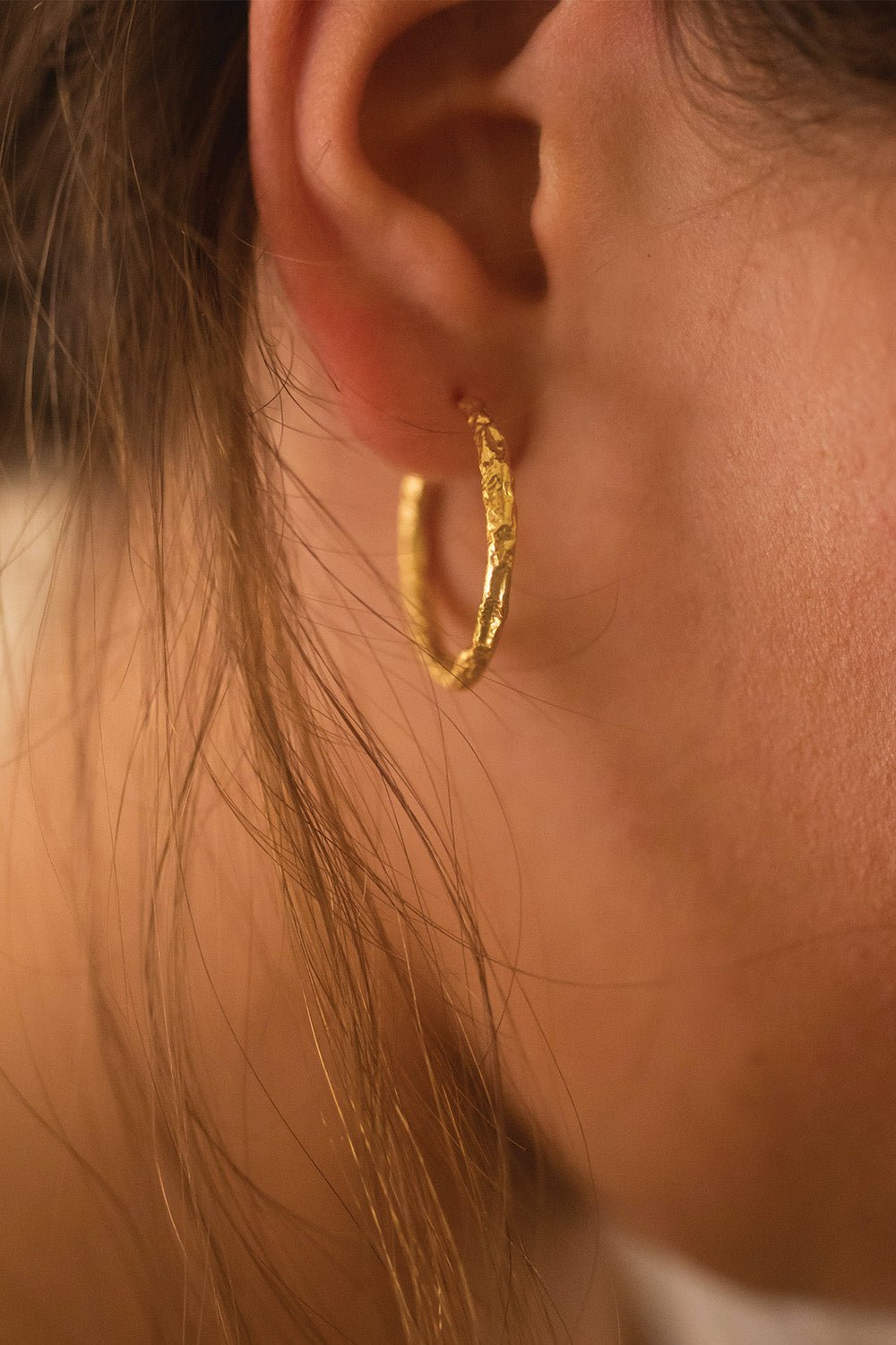 Celyssa Medium Thin Hoop Earrings