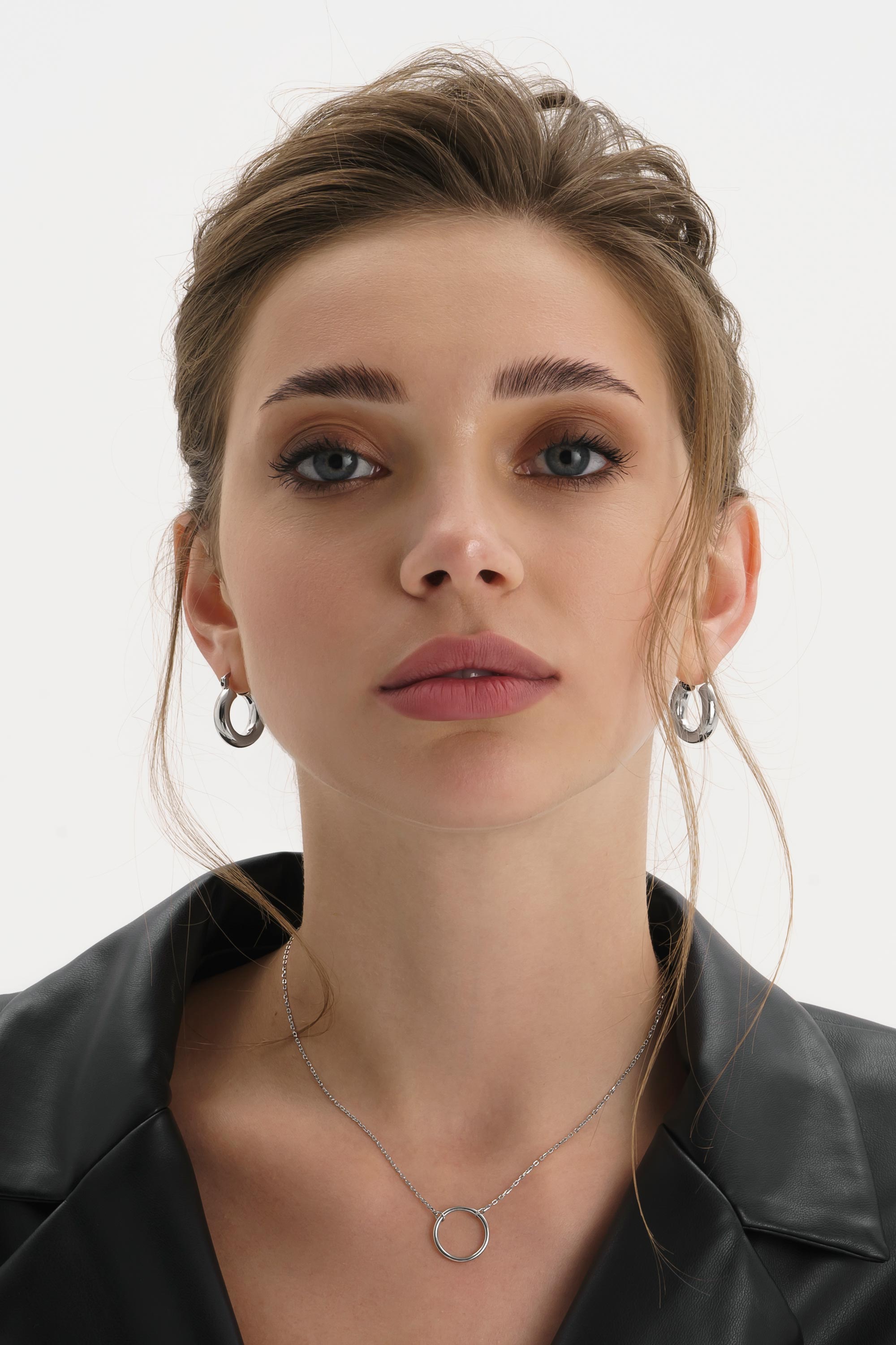 Celyssa Solene Disc Pendant Necklace