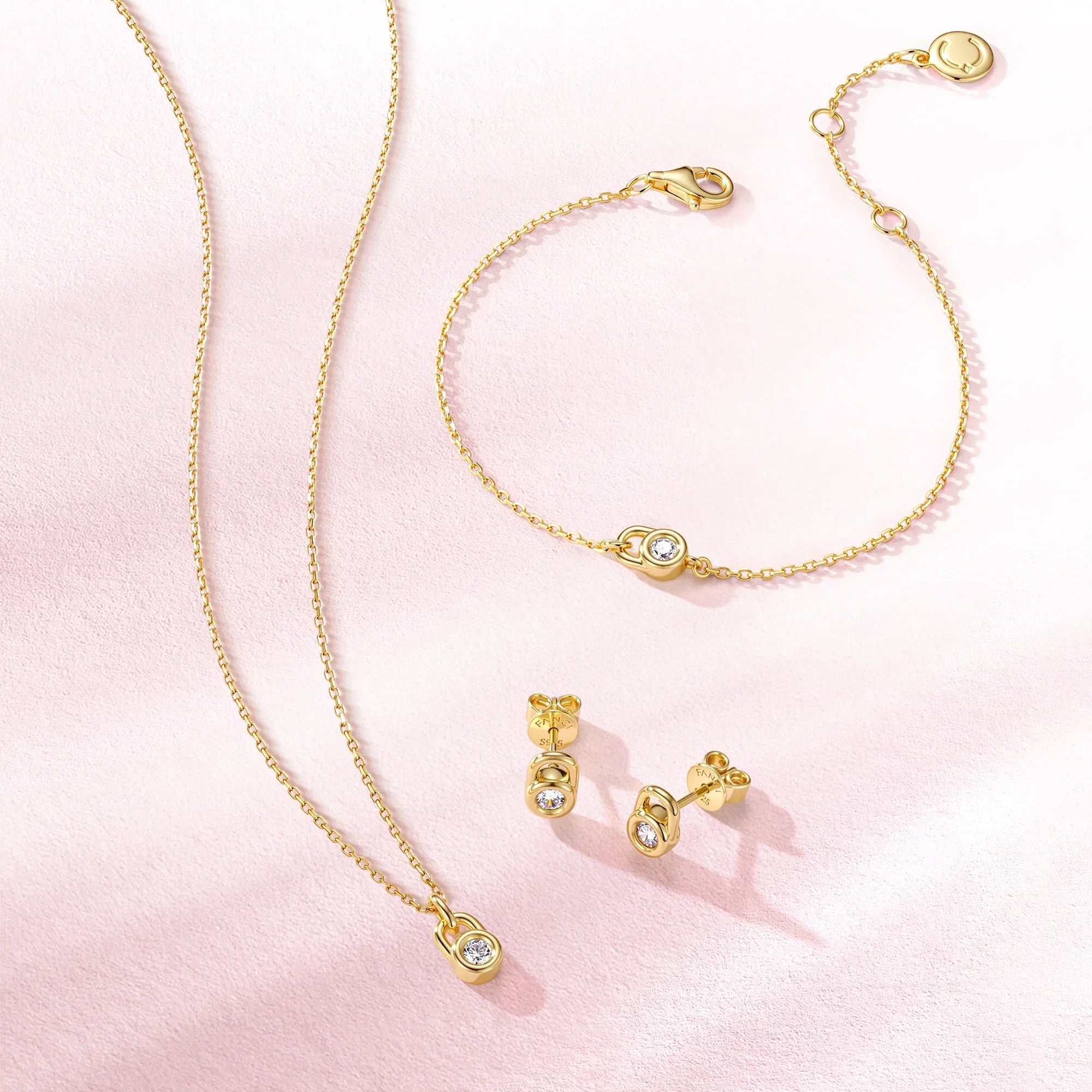 Celyssa Lock Pendant Bracelet