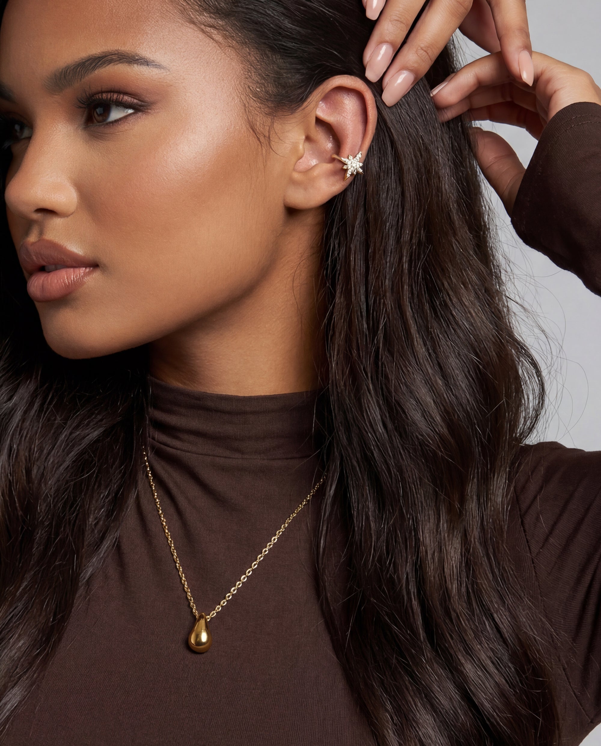 Celyssa Teardrop Pendant Necklace