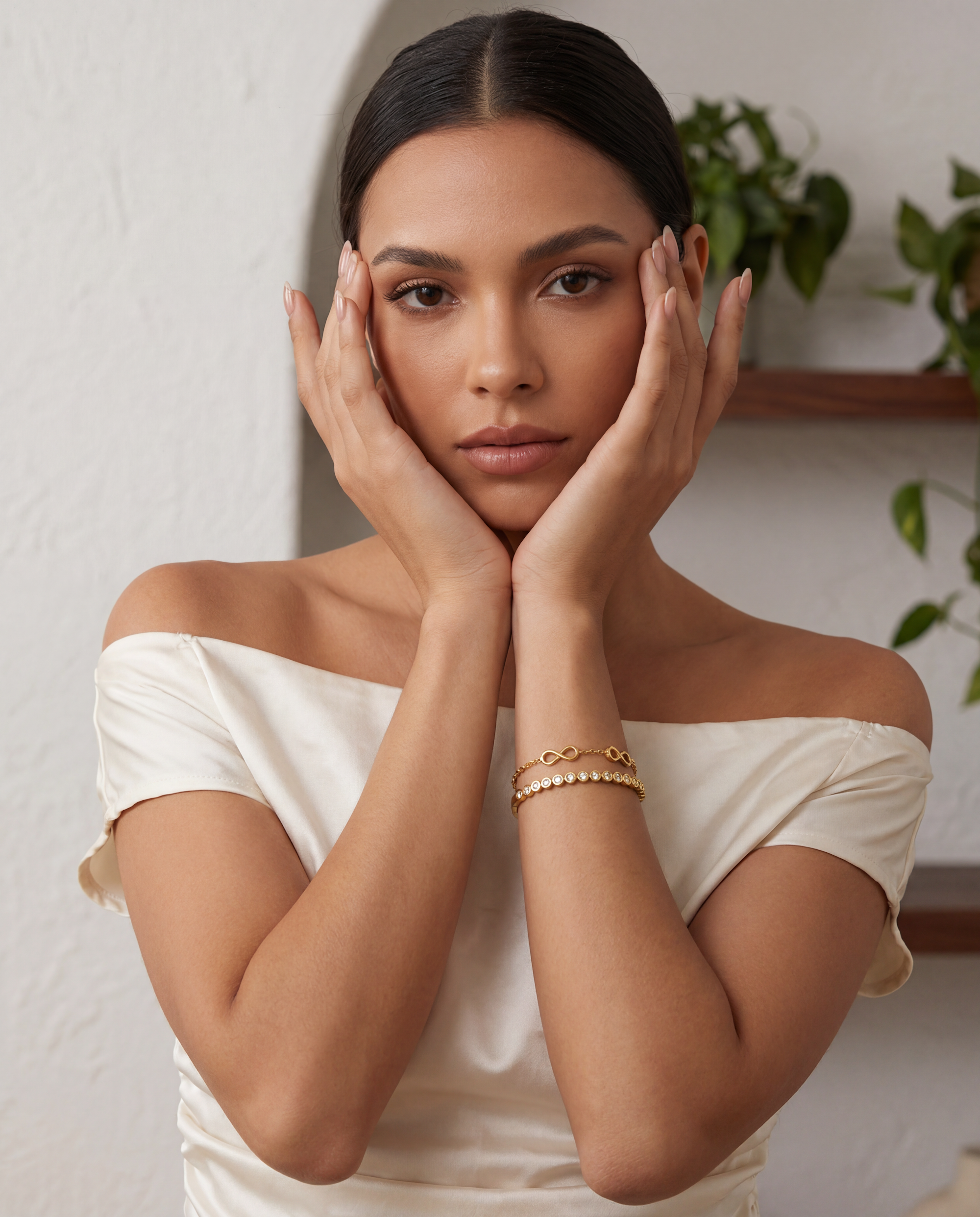 Celyssa Infinity Loop Chain Bracelet