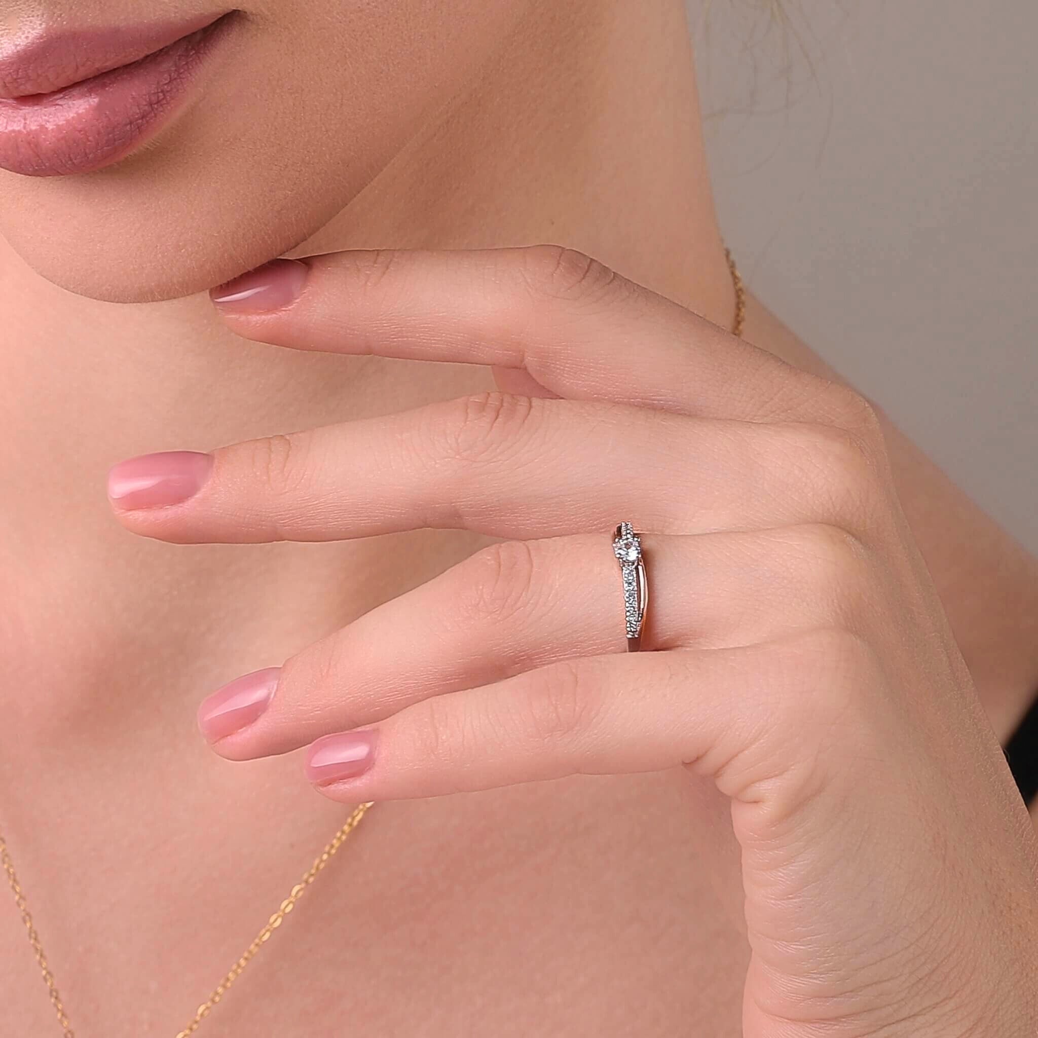 Celyssa Ups & Downs Wave Adjustable Thumb Ring
