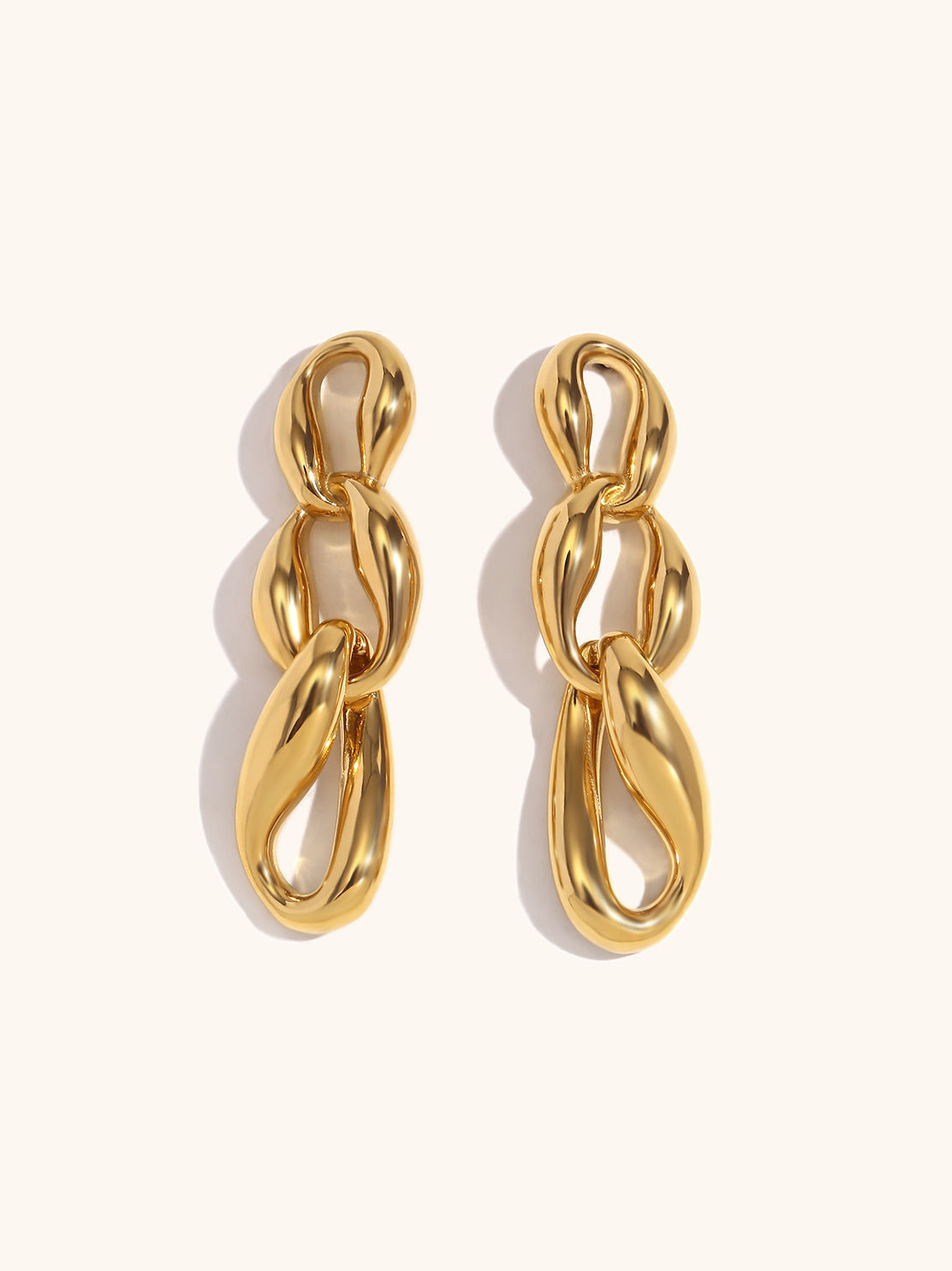 Celyssa Fluidity Chain Drop Earrings in Gold