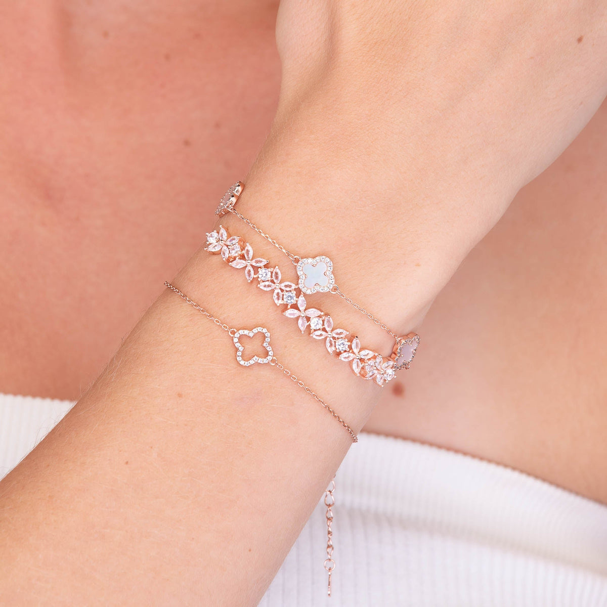 Celyssa Mother of Pearl & Sapphire Clover Bracelet