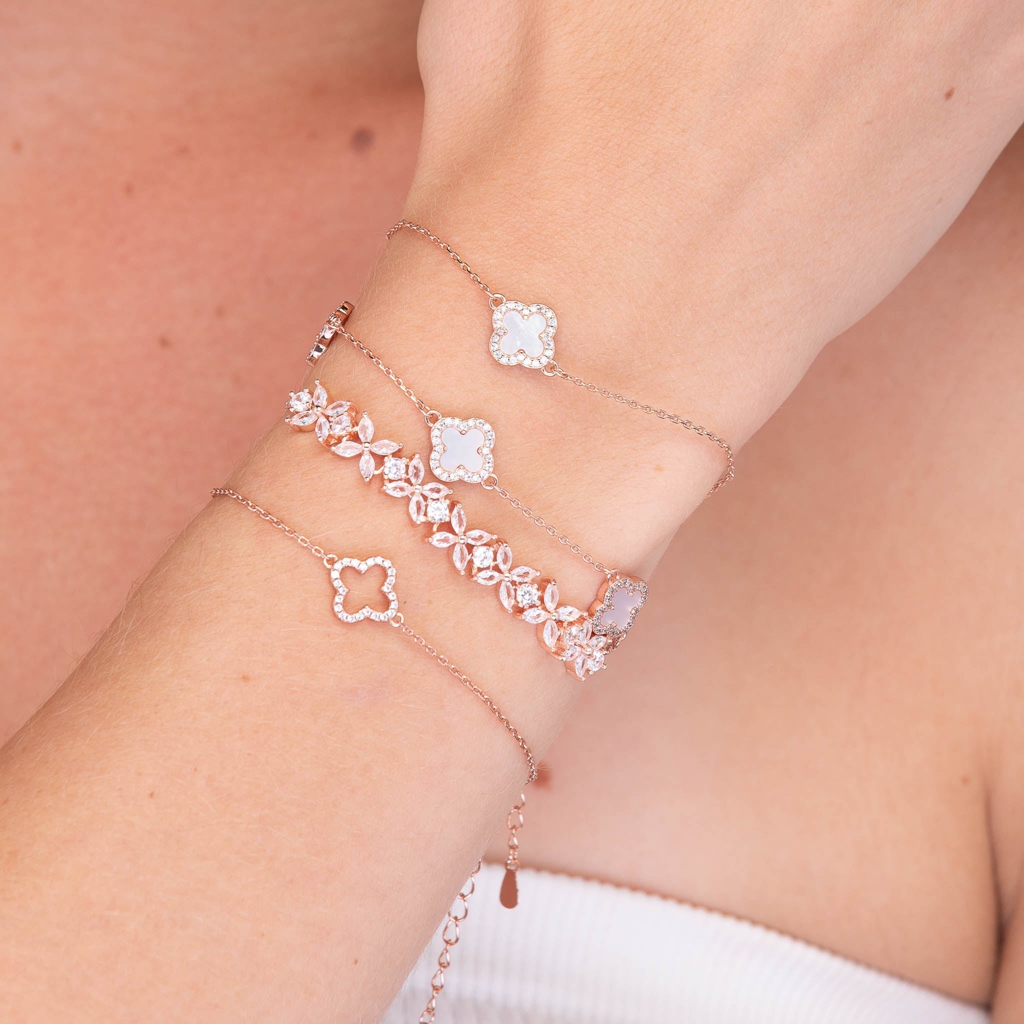 Celyssa Mother of Pearl & Sapphire Clover Bracelet