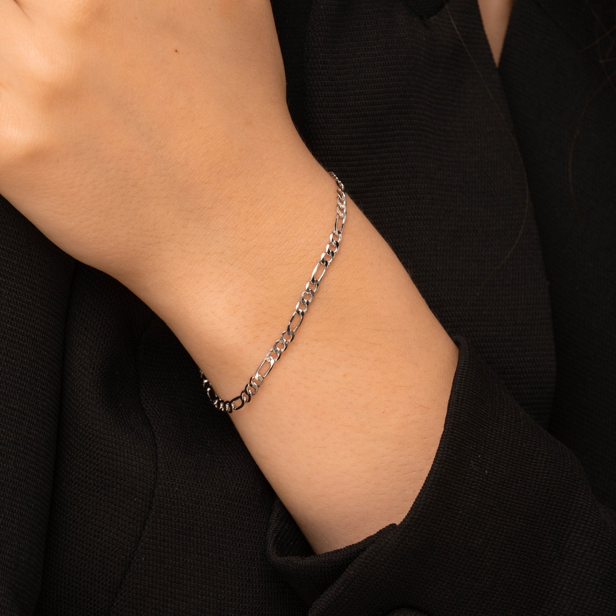 Celyssa Classic Figaro Chain Bracelet