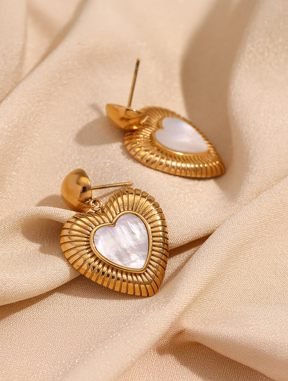Celyssa Heartfall Heart Drop Earrings with Pearl