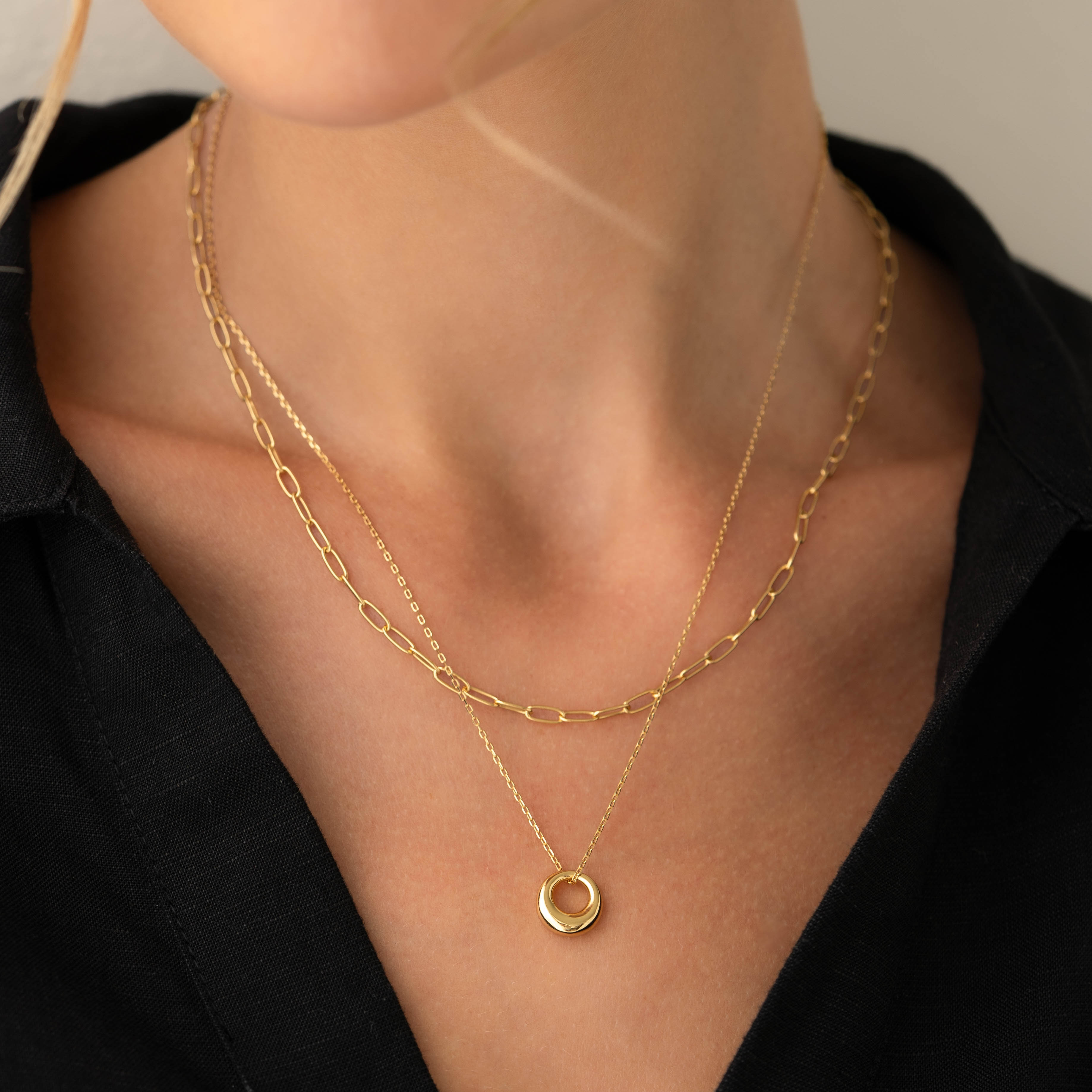 Celyssa Aurora Round Pendant Necklace