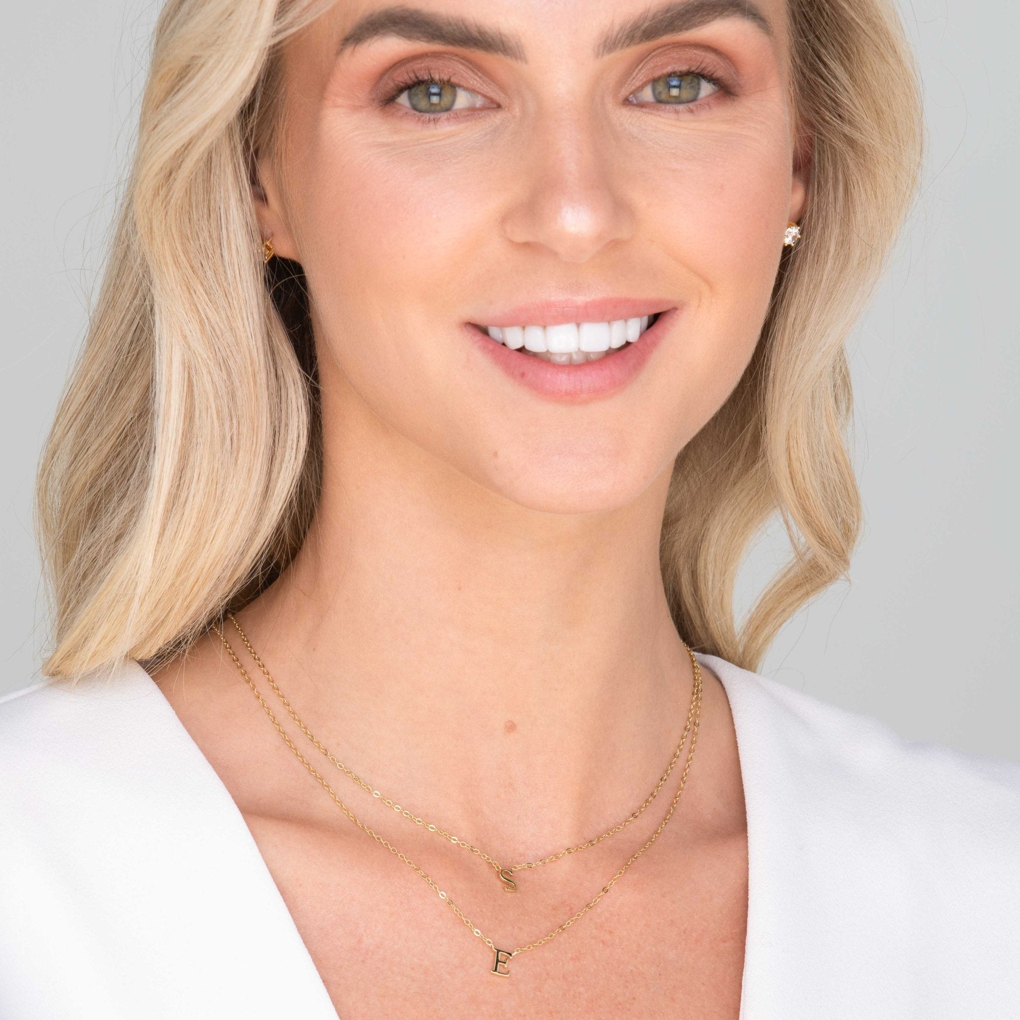 Celyssa Script Initial Letter Necklace in Gold / C