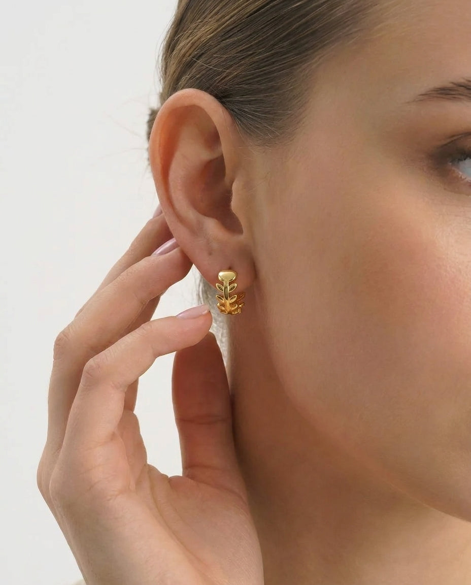 Celyssa Tiny Huggie Hoop Earrings