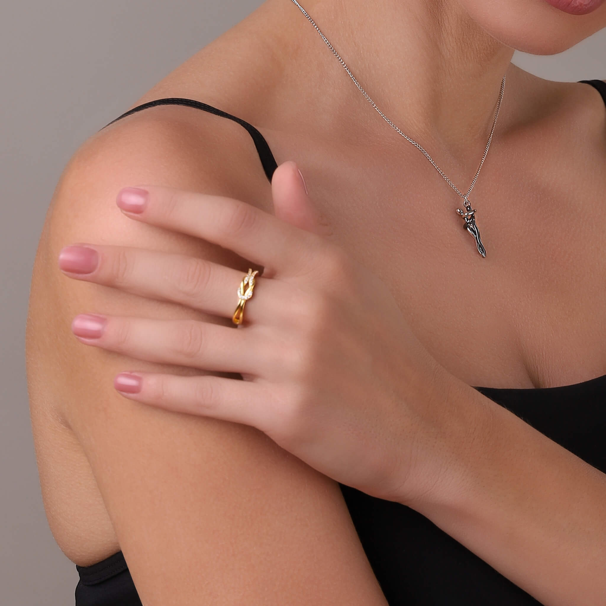 Celyssa Knot Adjustable Thumb Ring in Silver