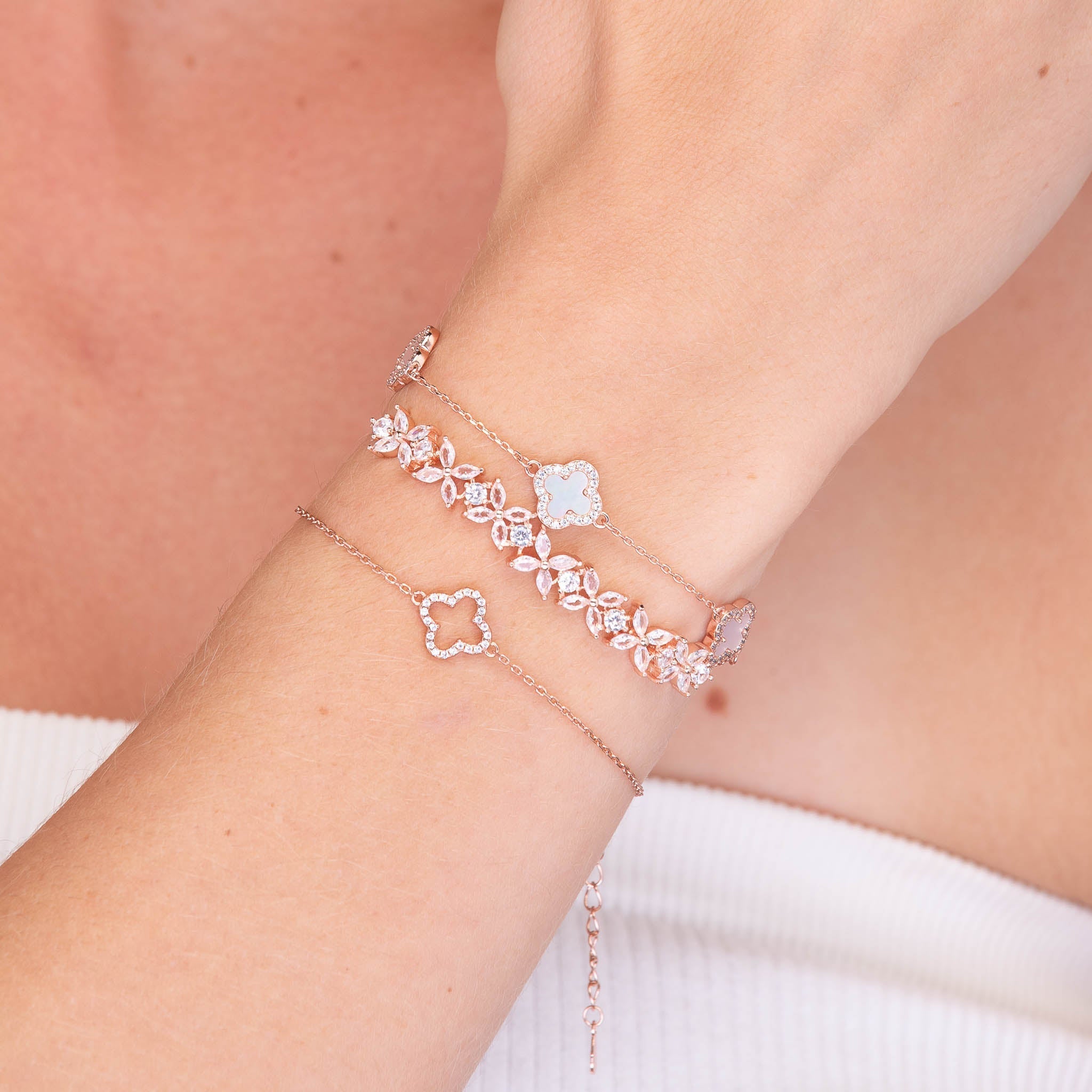 Celyssa Mother of Pearl & Sapphire Clover Bracelet
