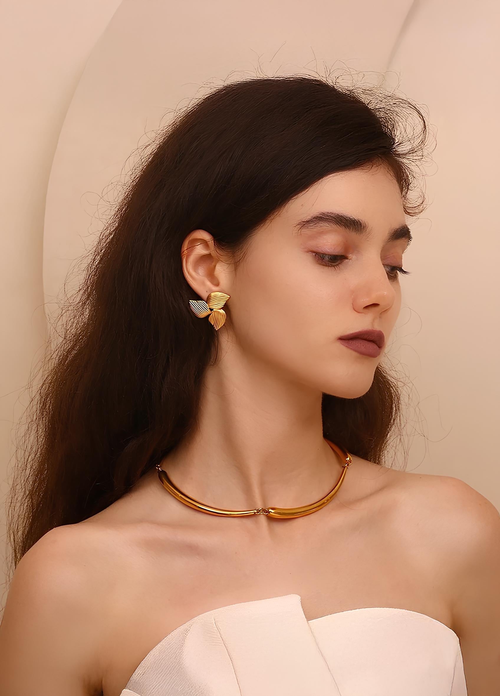 Celyssa Trio in Bloom Floral Drop Earrings in Silver
