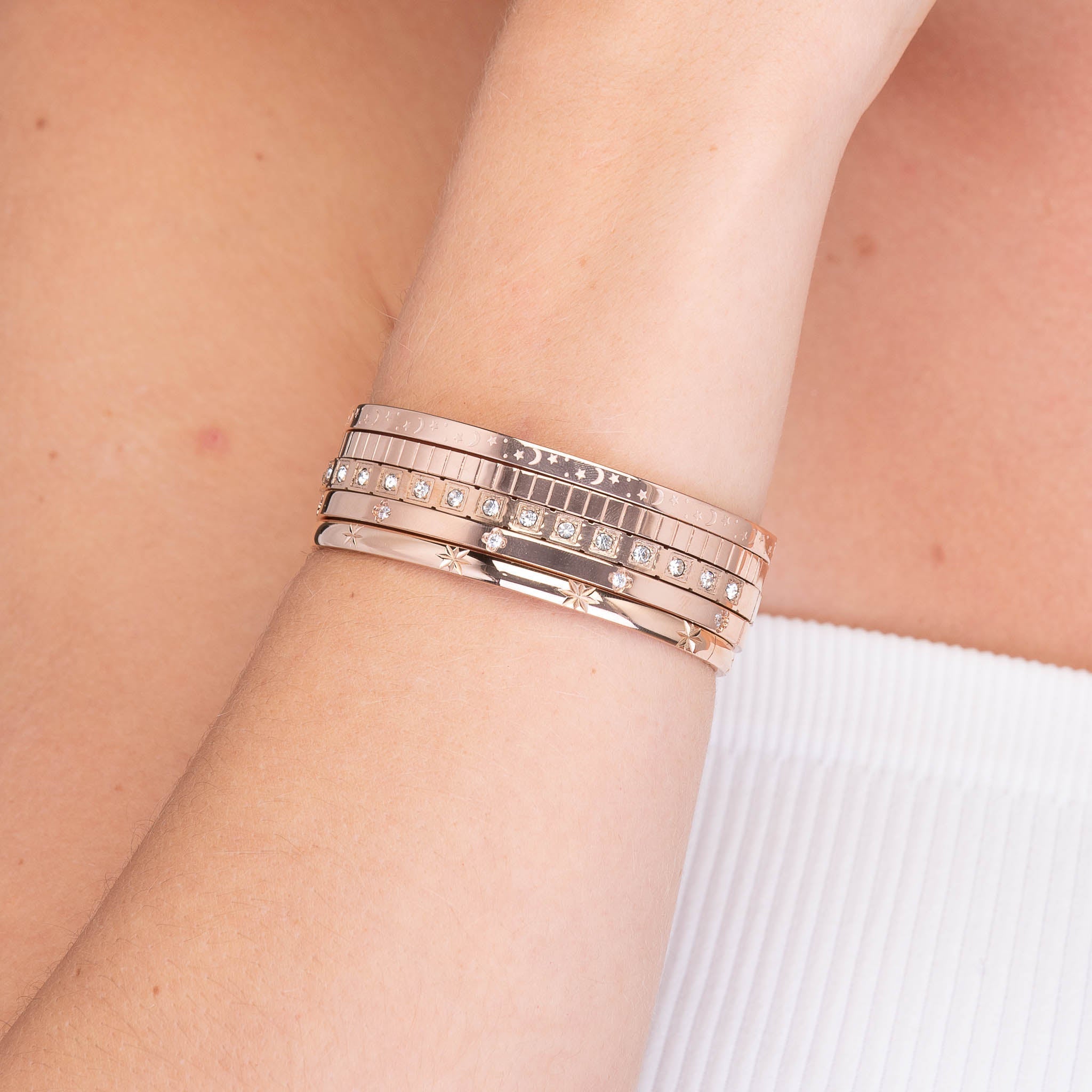 Celyssa Clover Zirconia Hinged Bangle Bracelet