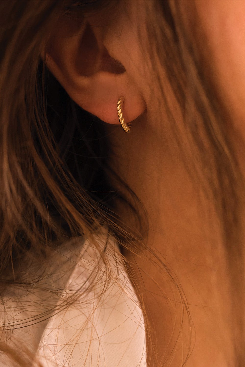 Celyssa Small Thin Hoop Earrings